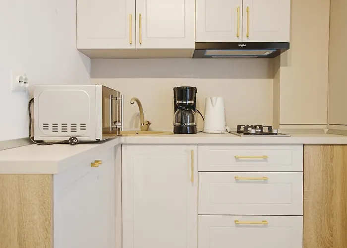 Himson-Green Apartment